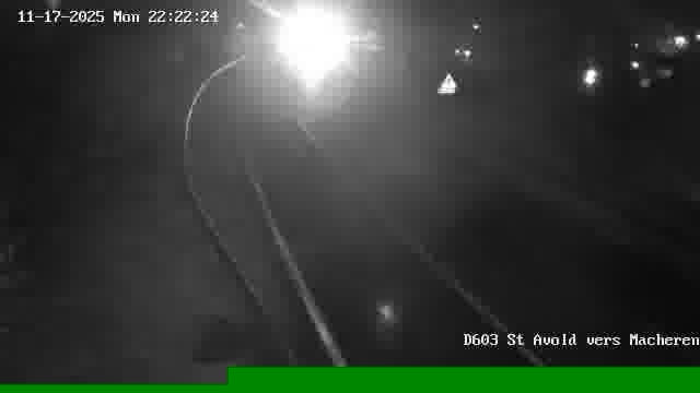 <h2>Webcam sur la D603 située à proximité de Saint-Avold. Vue orientée vers Macheren.</h2>