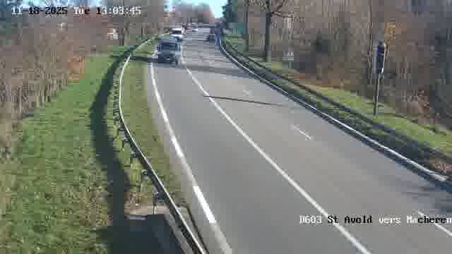<h2>Webcam sur la D603 située à proximité de Saint-Avold. Vue orientée vers Macheren.</h2>