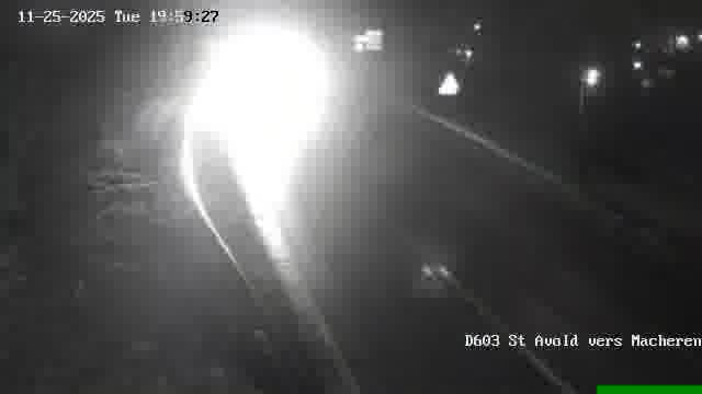 <h2>Webcam sur la D603 située à proximité de Saint-Avold. Vue orientée vers Macheren.</h2>