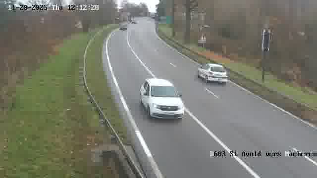 <h2>Webcam sur la D603 située à proximité de Saint-Avold. Vue orientée vers Macheren.</h2>