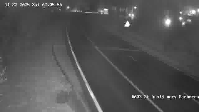 <h2>Webcam sur la D603 située à proximité de Saint-Avold. Vue orientée vers Macheren.</h2>