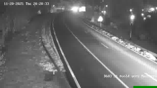 <h2>Webcam sur la D603 située à proximité de Saint-Avold. Vue orientée vers Macheren.</h2>