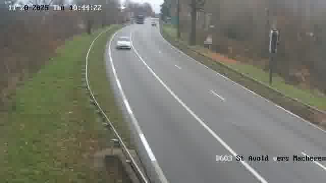<h2>Webcam sur la D603 située à proximité de Saint-Avold. Vue orientée vers Macheren.</h2>