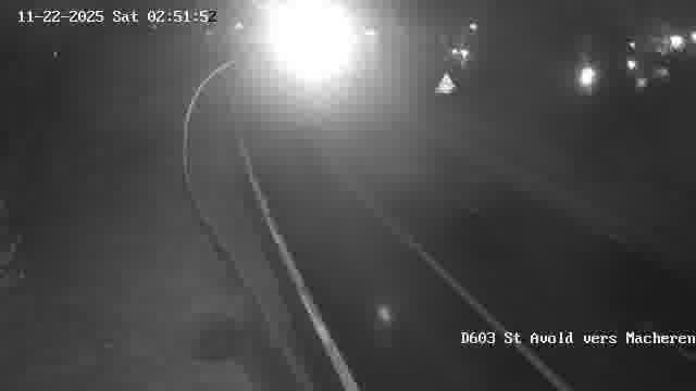 <h2>Webcam sur la D603 située à proximité de Saint-Avold. Vue orientée vers Macheren.</h2>