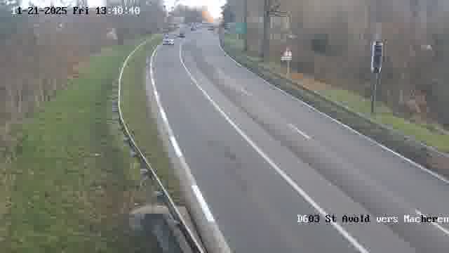 <h2>Webcam sur la D603 située à proximité de Saint-Avold. Vue orientée vers Macheren.</h2>