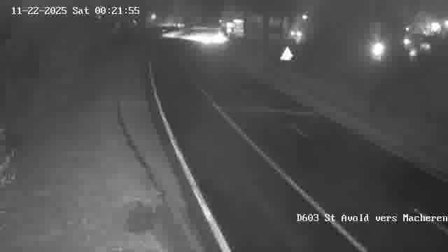 <h2>Webcam sur la D603 située à proximité de Saint-Avold. Vue orientée vers Macheren.</h2>