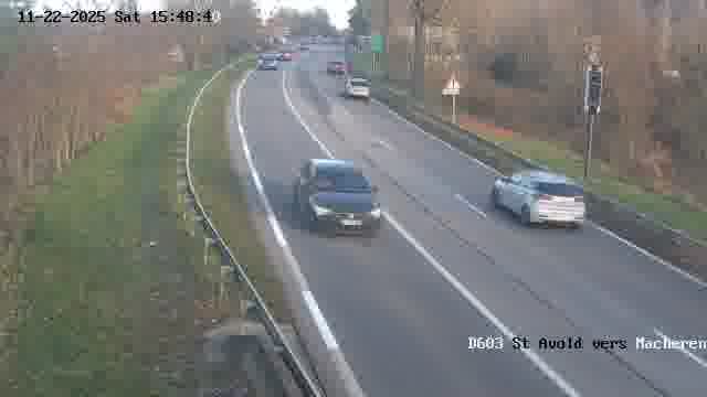 <h2>Webcam sur la D603 située à proximité de Saint-Avold. Vue orientée vers Macheren.</h2>