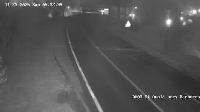 <h2>Webcam sur la D603 située à proximité de Saint-Avold. Vue orientée vers Macheren.</h2>