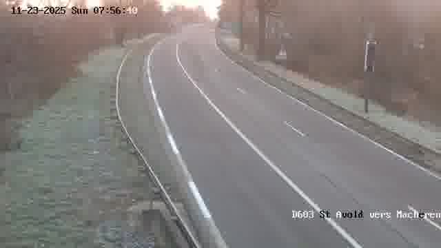 <h2>Webcam sur la D603 située à proximité de Saint-Avold. Vue orientée vers Macheren.</h2>