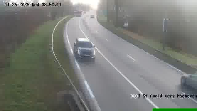 <h2>Webcam sur la D603 située à proximité de Saint-Avold. Vue orientée vers Macheren.</h2>