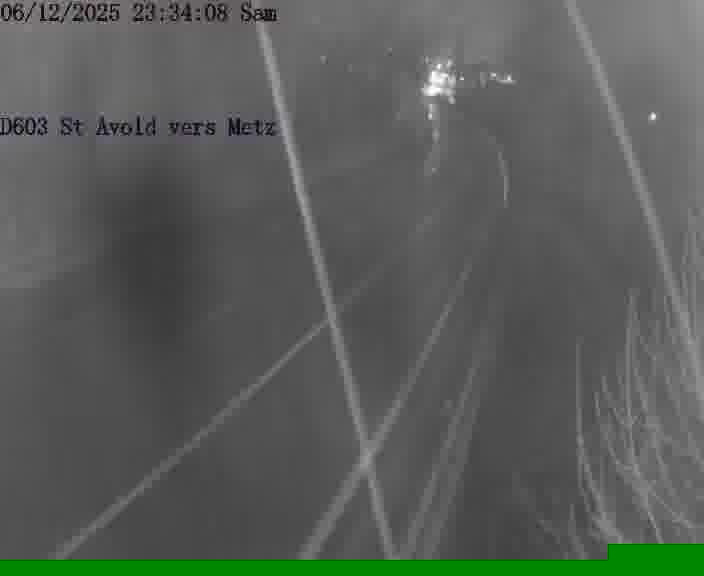 <h2>Clone of Webcam sur la D603 située à proximité de Saint-Avold. Vue orientée vers Metz</h2>