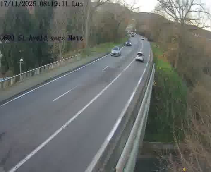 <h2>Clone of Webcam sur la D603 située à proximité de Saint-Avold. Vue orientée vers Metz</h2>