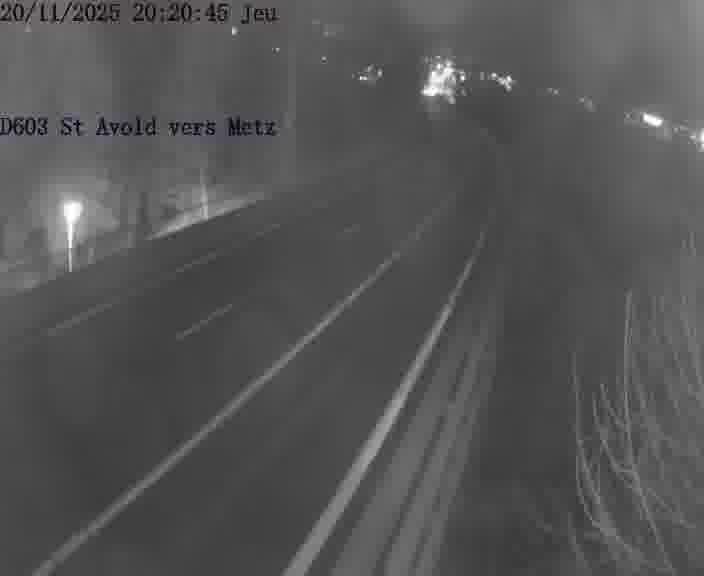 <h2>Clone of Webcam sur la D603 située à proximité de Saint-Avold. Vue orientée vers Metz</h2>