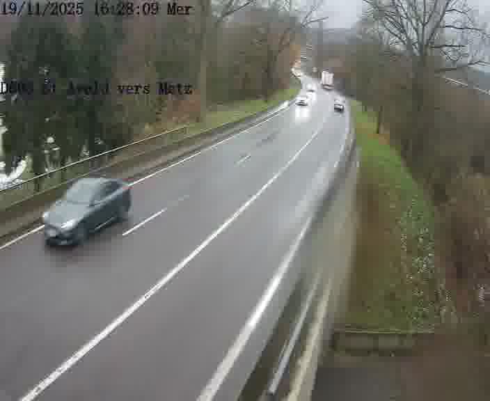 <h2>Clone of Webcam sur la D603 située à proximité de Saint-Avold. Vue orientée vers Metz</h2>