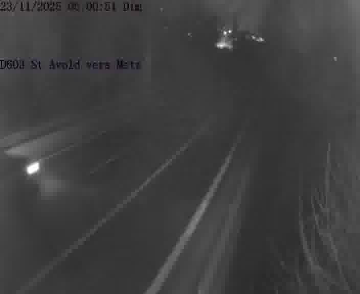<h2>Clone of Webcam sur la D603 située à proximité de Saint-Avold. Vue orientée vers Metz</h2>