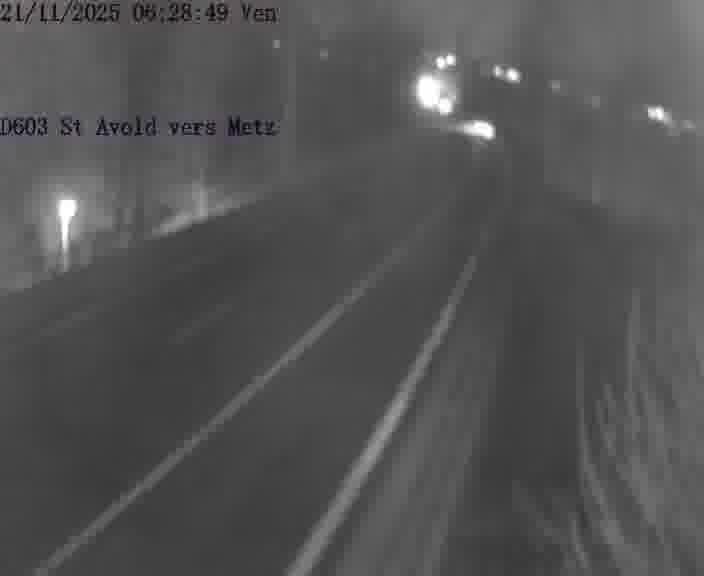 <h2>Clone of Webcam sur la D603 située à proximité de Saint-Avold. Vue orientée vers Metz</h2>