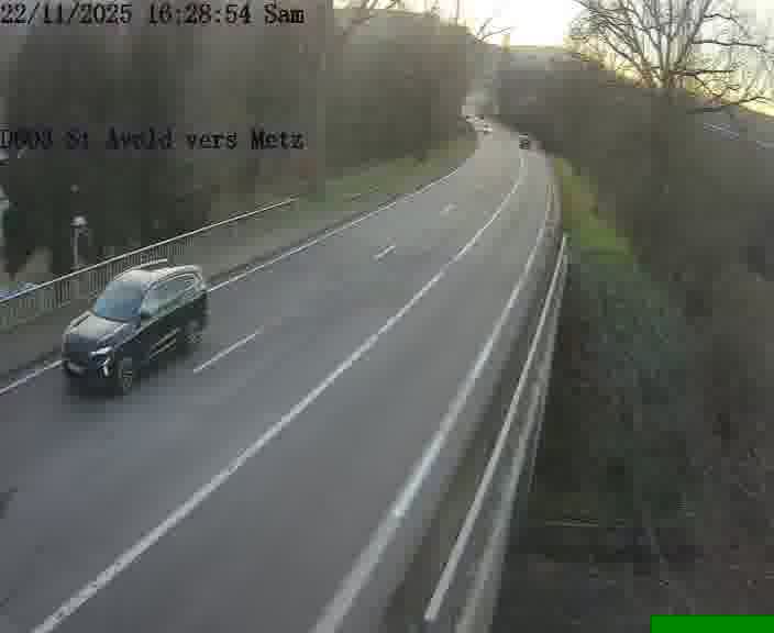 <h2>Clone of Webcam sur la D603 située à proximité de Saint-Avold. Vue orientée vers Metz</h2>