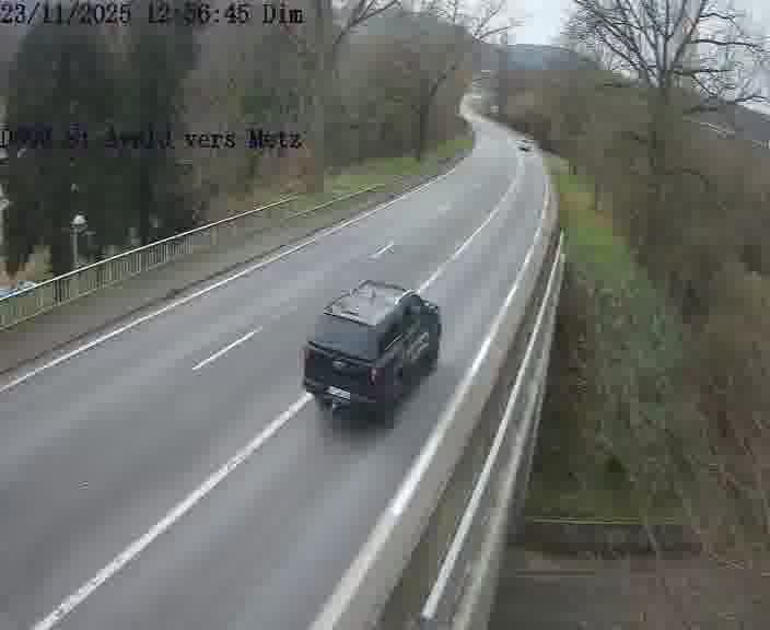 <h2>Clone of Webcam sur la D603 située à proximité de Saint-Avold. Vue orientée vers Metz</h2>