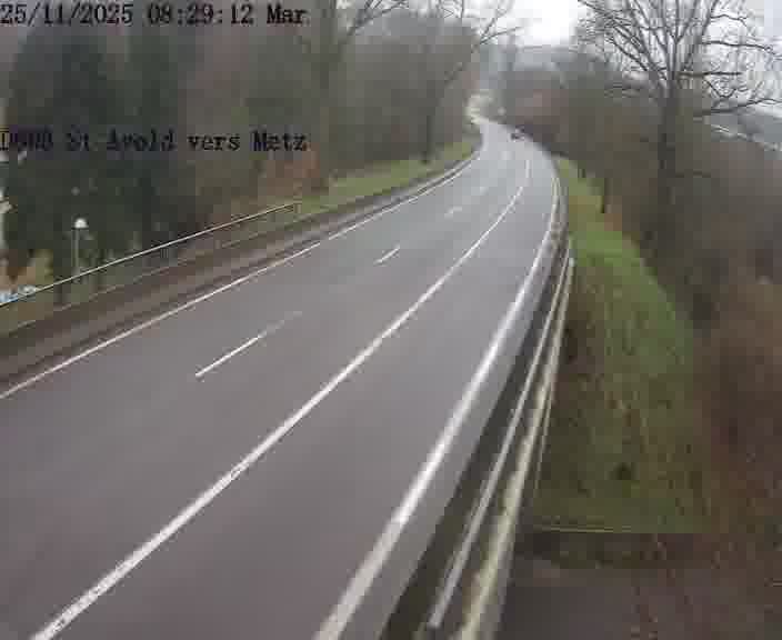 <h2>Clone of Webcam sur la D603 située à proximité de Saint-Avold. Vue orientée vers Metz</h2>