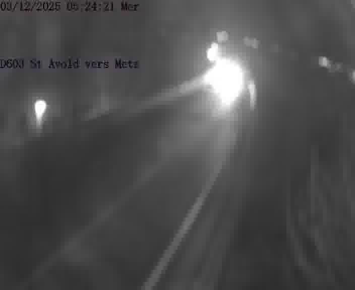 <h2>Clone of Webcam sur la D603 située à proximité de Saint-Avold. Vue orientée vers Metz</h2>