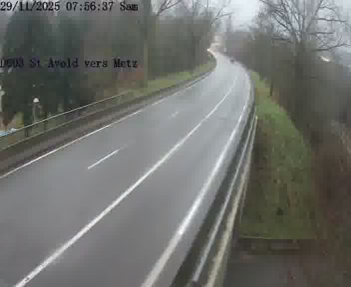 <h2>Clone of Webcam sur la D603 située à proximité de Saint-Avold. Vue orientée vers Metz</h2>