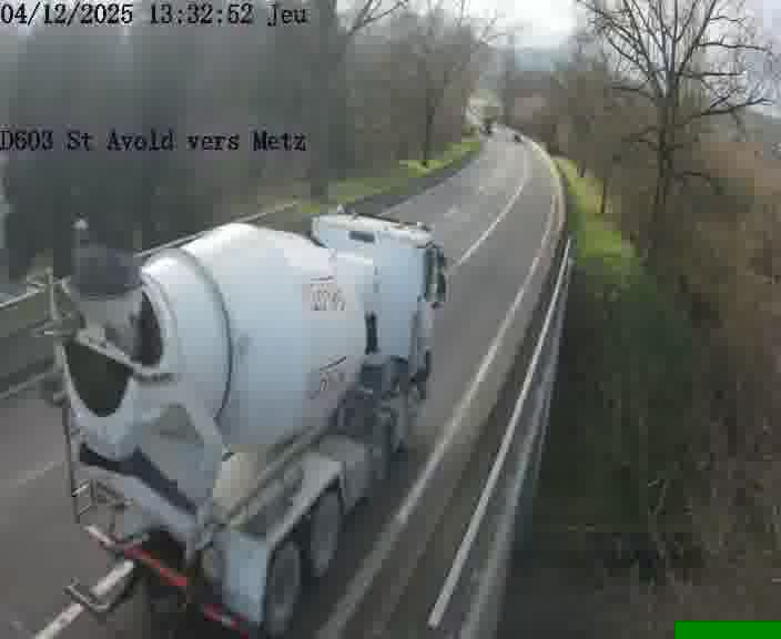 <h2>Clone of Webcam sur la D603 située à proximité de Saint-Avold. Vue orientée vers Metz</h2>