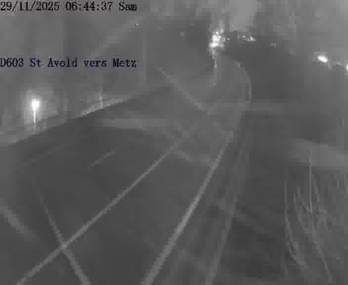 <h2>Clone of Webcam sur la D603 située à proximité de Saint-Avold. Vue orientée vers Metz</h2>