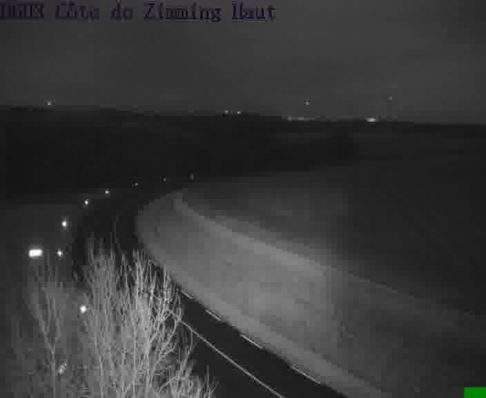 <h2>Webcam sur la D603 située en haut de la Côte de Zimming. Vue orientée vers Saint-Avold.</h2>