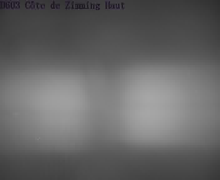 <h2>Webcam sur la D603 située en haut de la Côte de Zimming. Vue orientée vers Saint-Avold.</h2>