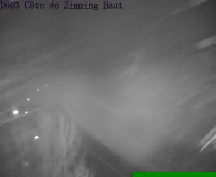 <h2>Webcam sur la D603 située en haut de la Côte de Zimming. Vue orientée vers Saint-Avold.</h2>