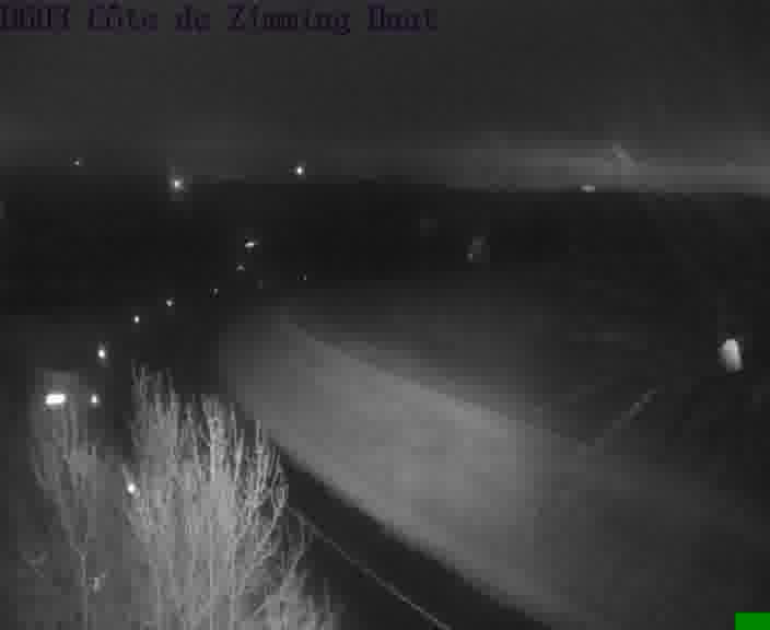<h2>Webcam sur la D603 située en haut de la Côte de Zimming. Vue orientée vers Saint-Avold.</h2>