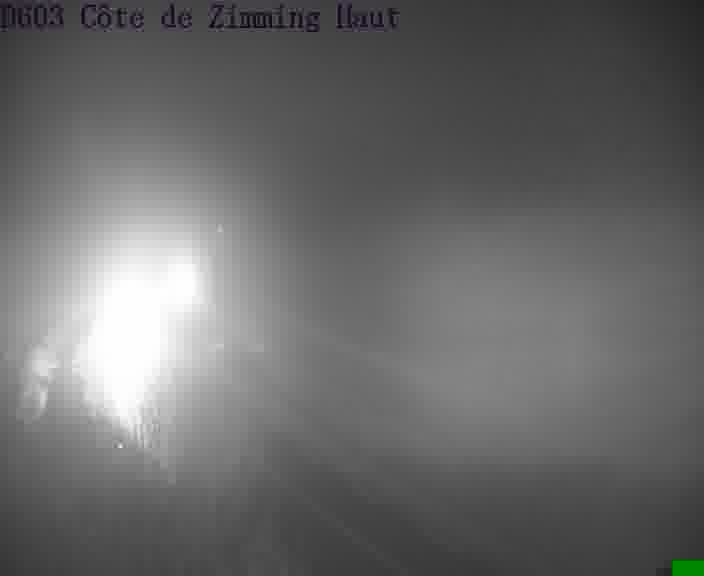 <h2>Webcam sur la D603 située en haut de la Côte de Zimming. Vue orientée vers Saint-Avold.</h2>