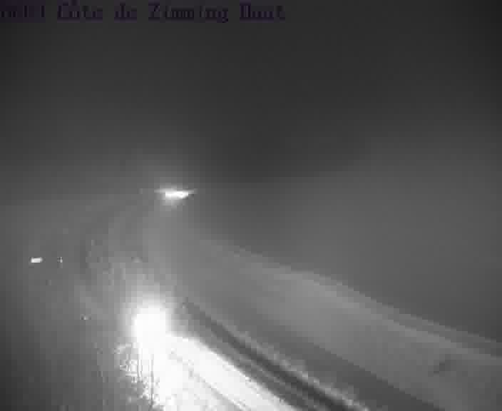 Webcam sur la D603 située en haut de la Côte de Zimming. Vue orientée vers Saint-Avold.