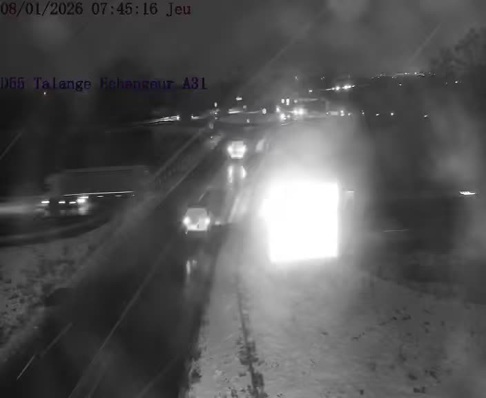 <h2>Webcam sur la D55 à Talange au niveau du pont surplombant l'A31 (sens droite-gauche vers Luxembourg). Vue orientée vers Ay-sur-Moselle.</h2>