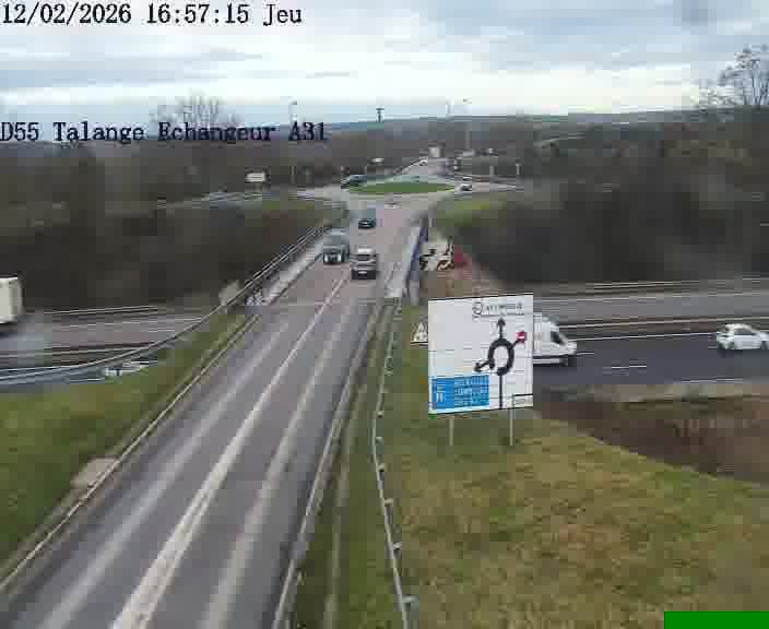Webcam sur la D55 à Talange au niveau du pont surplombant l'A31 (sens droite-gauche vers Luxembourg). Vue orientée vers Ay-sur-Moselle.
