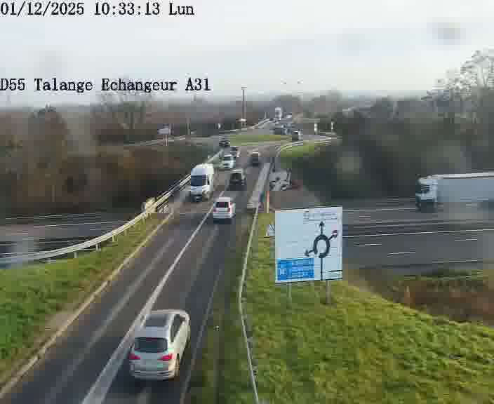 <h2>Webcam sur la D55 à Talange au niveau du pont surplombant l'A31 (sens droite-gauche vers Luxembourg). Vue orientée vers Ay-sur-Moselle.</h2>