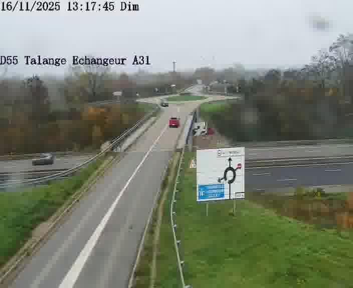 <h2>Webcam sur la D55 à Talange au niveau du pont surplombant l'A31 (sens droite-gauche vers Luxembourg). Vue orientée vers Ay-sur-Moselle.</h2>
