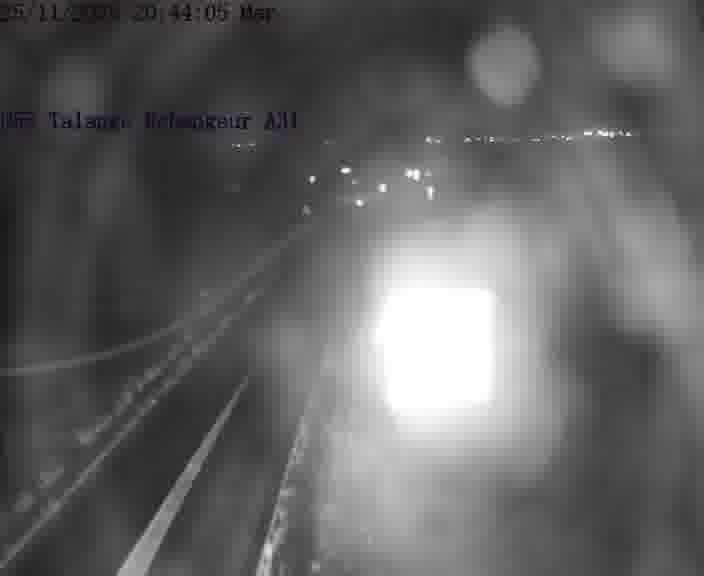 <h2>Webcam sur la D55 à Talange au niveau du pont surplombant l'A31 (sens droite-gauche vers Luxembourg). Vue orientée vers Ay-sur-Moselle.</h2>