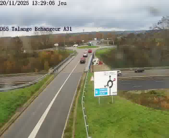 <h2>Webcam sur la D55 à Talange au niveau du pont surplombant l'A31 (sens droite-gauche vers Luxembourg). Vue orientée vers Ay-sur-Moselle.</h2>