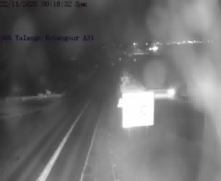 <h2>Webcam sur la D55 à Talange au niveau du pont surplombant l'A31 (sens droite-gauche vers Luxembourg). Vue orientée vers Ay-sur-Moselle.</h2>