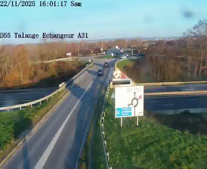 <h2>Webcam sur la D55 à Talange au niveau du pont surplombant l'A31 (sens droite-gauche vers Luxembourg). Vue orientée vers Ay-sur-Moselle.</h2>