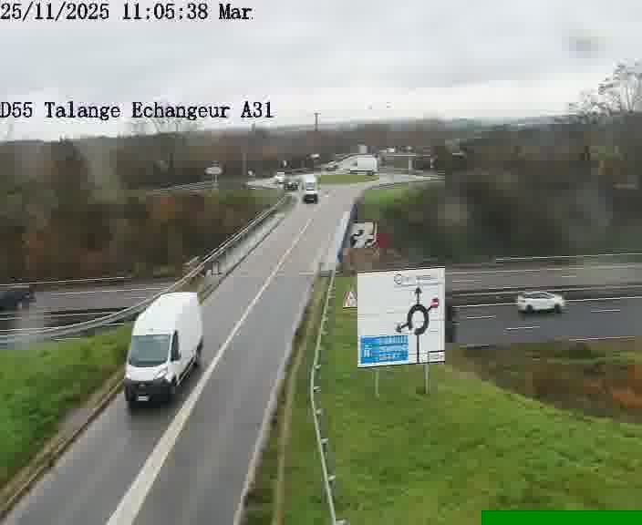 <h2>Webcam sur la D55 à Talange au niveau du pont surplombant l'A31 (sens droite-gauche vers Luxembourg). Vue orientée vers Ay-sur-Moselle.</h2>