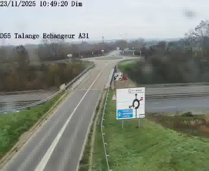 <h2>Webcam sur la D55 à Talange au niveau du pont surplombant l'A31 (sens droite-gauche vers Luxembourg). Vue orientée vers Ay-sur-Moselle.</h2>
