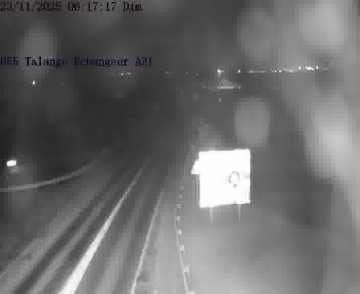 <h2>Webcam sur la D55 à Talange au niveau du pont surplombant l'A31 (sens droite-gauche vers Luxembourg). Vue orientée vers Ay-sur-Moselle.</h2>