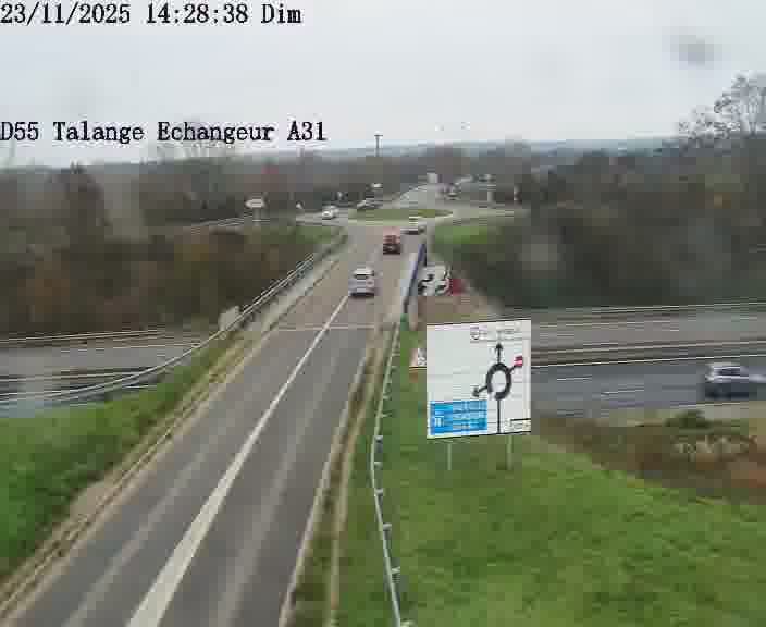 <h2>Webcam sur la D55 à Talange au niveau du pont surplombant l'A31 (sens droite-gauche vers Luxembourg). Vue orientée vers Ay-sur-Moselle.</h2>