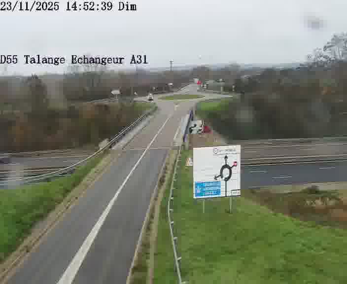 <h2>Webcam sur la D55 à Talange au niveau du pont surplombant l'A31 (sens droite-gauche vers Luxembourg). Vue orientée vers Ay-sur-Moselle.</h2>
