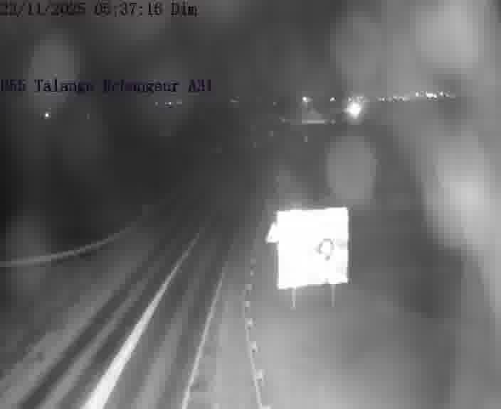 <h2>Webcam sur la D55 à Talange au niveau du pont surplombant l'A31 (sens droite-gauche vers Luxembourg). Vue orientée vers Ay-sur-Moselle.</h2>