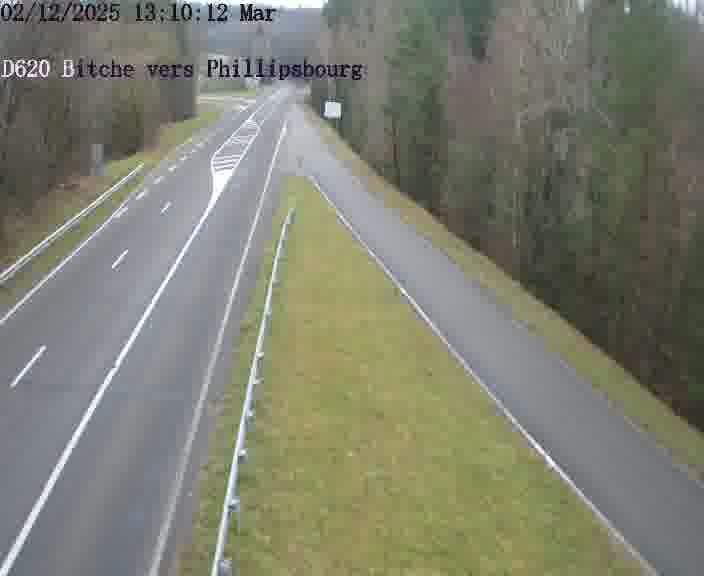 <h2>Webcam sur la D620, sur le contournement de Bitche. Vue orientée vers Philippsbourg</h2>