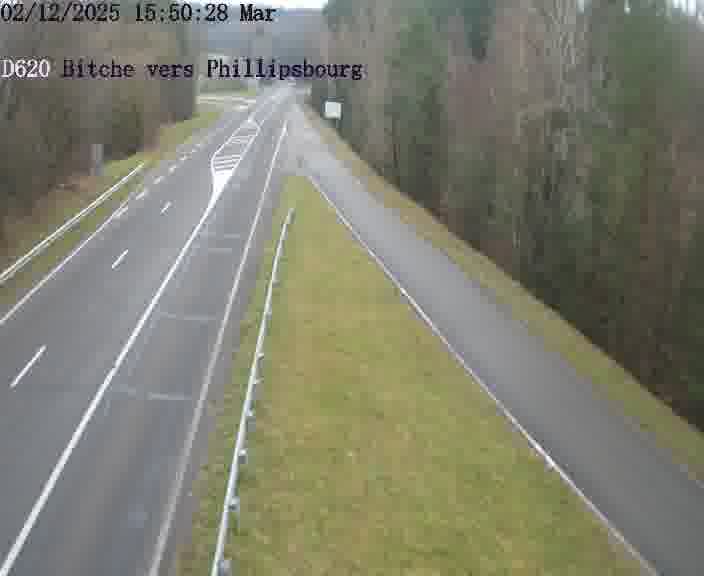 <h2>Webcam sur la D620, sur le contournement de Bitche. Vue orientée vers Philippsbourg</h2>