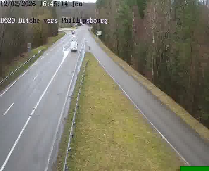 <h2>Webcam sur la D620, sur le contournement de Bitche. Vue orientée vers Philippsbourg</h2>